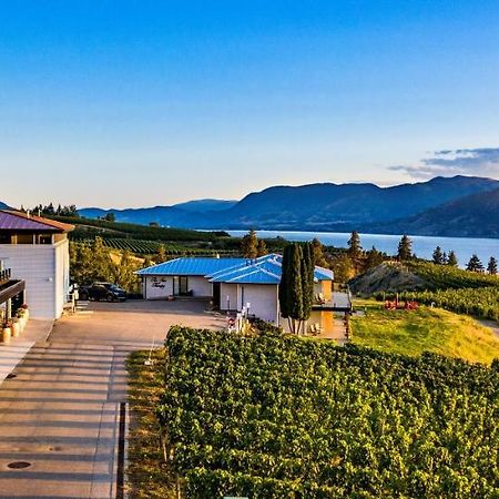 The Inn At Therapy Vineyards Naramata Exterior foto